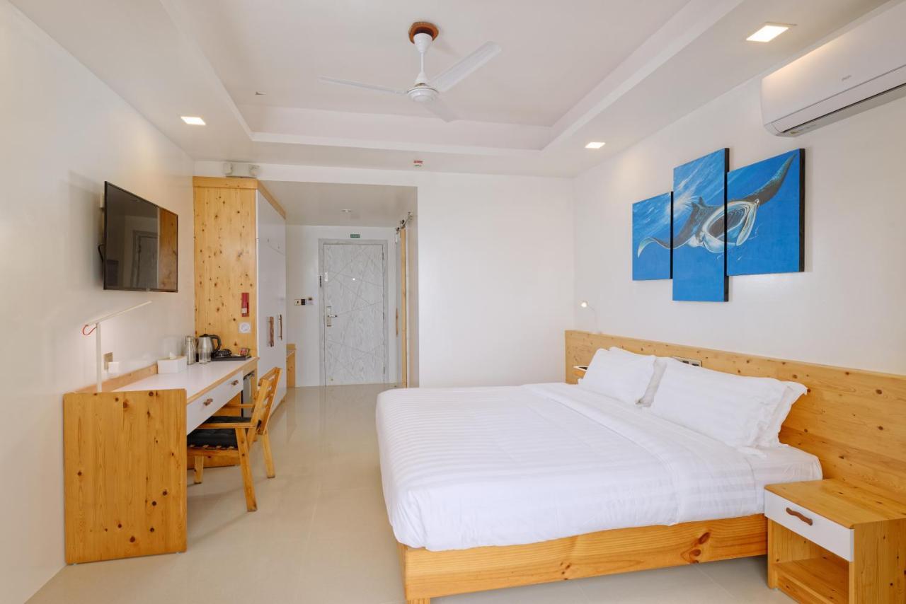 Luau Beach Inn, Maldives Fulidhoo Eksteriør billede